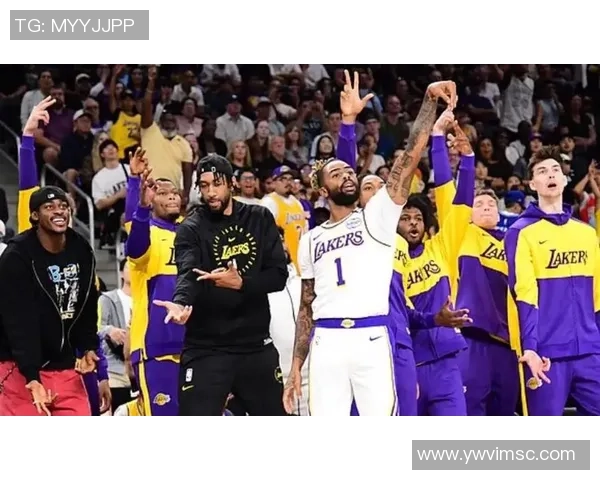 2019年76人对阵湖人比赛全面分析及战术解读