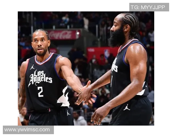 湖人快船第四节激战回顾关键时刻的精彩表现与战术较量